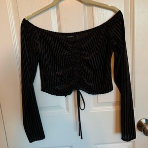 Off the shoulder crop, long sleeve